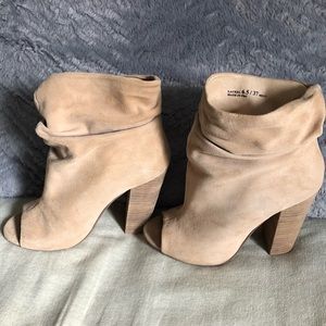 Chinese Laundry Kristin Cavallari Laurel Booties